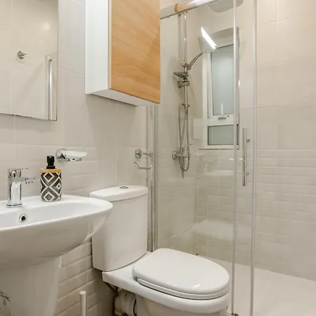 아파트 Modern Direct Access To Beaches