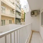 Modern 3-bedroom In Near Promenade And Ferries Апартаменты