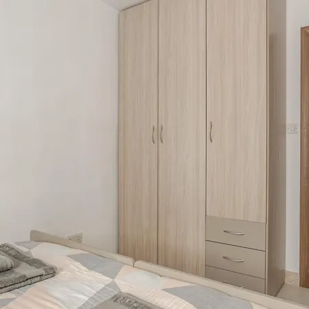 Apartment Modern Direct Access To Beaches