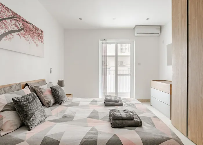 Lägenhet Modern 3-bedroom In Near Promenade And Ferries *